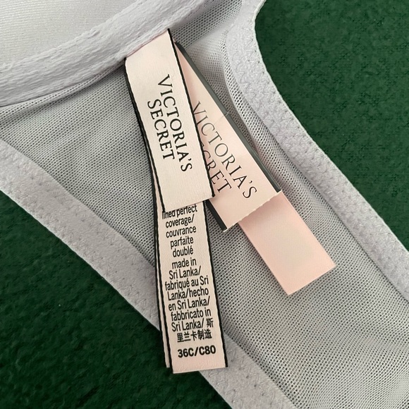 Victoria’s Secret BODY BY VICTORIA Full Coverage Shimmer Floral Racerback Bra - Picture 12 of 16